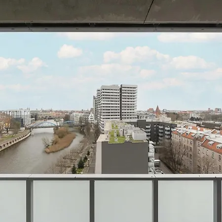 Апартаменты Old Town River With Balcony & Parking By Renters