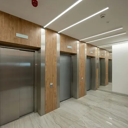 Old Town River With Balcony & Parking By Renters Appartement Wrocław