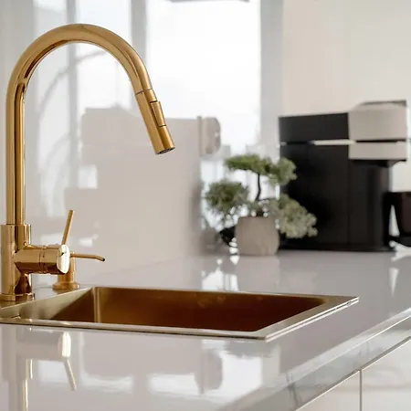 Old Town River With Balcony & Parking By Renters * Wrocław