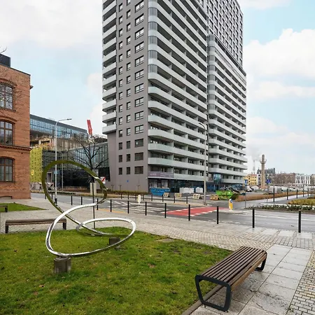 Old Town River With Balcony & Parking By Renters Appartement