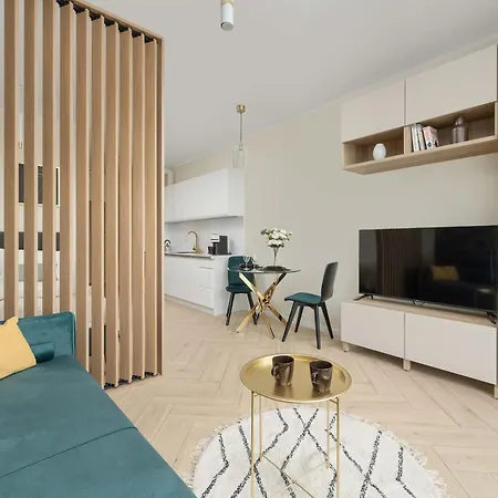 Old Town River With Balcony & Parking By Renters Appartement *