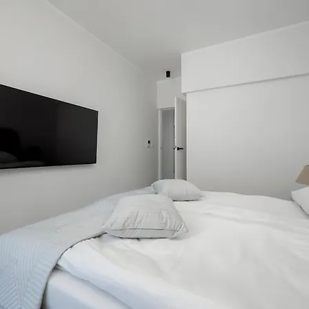 Old Town River With Balcony & Parking By Renters Daire Wroclaw