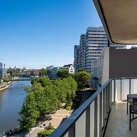 Old Town River With Balcony & Parking By Renters *