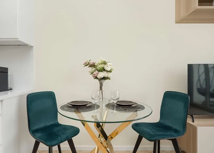 Old Town River With Balcony & Parking By Renters * 브로츠와프