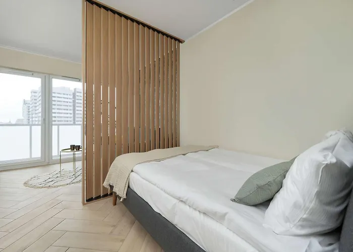 Old Town River With Balcony & Parking By Renters 아파트